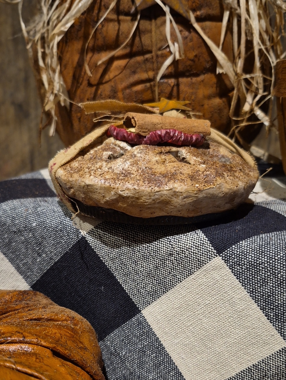 Scented Primitive Apple Pie - Picture 4 of 5